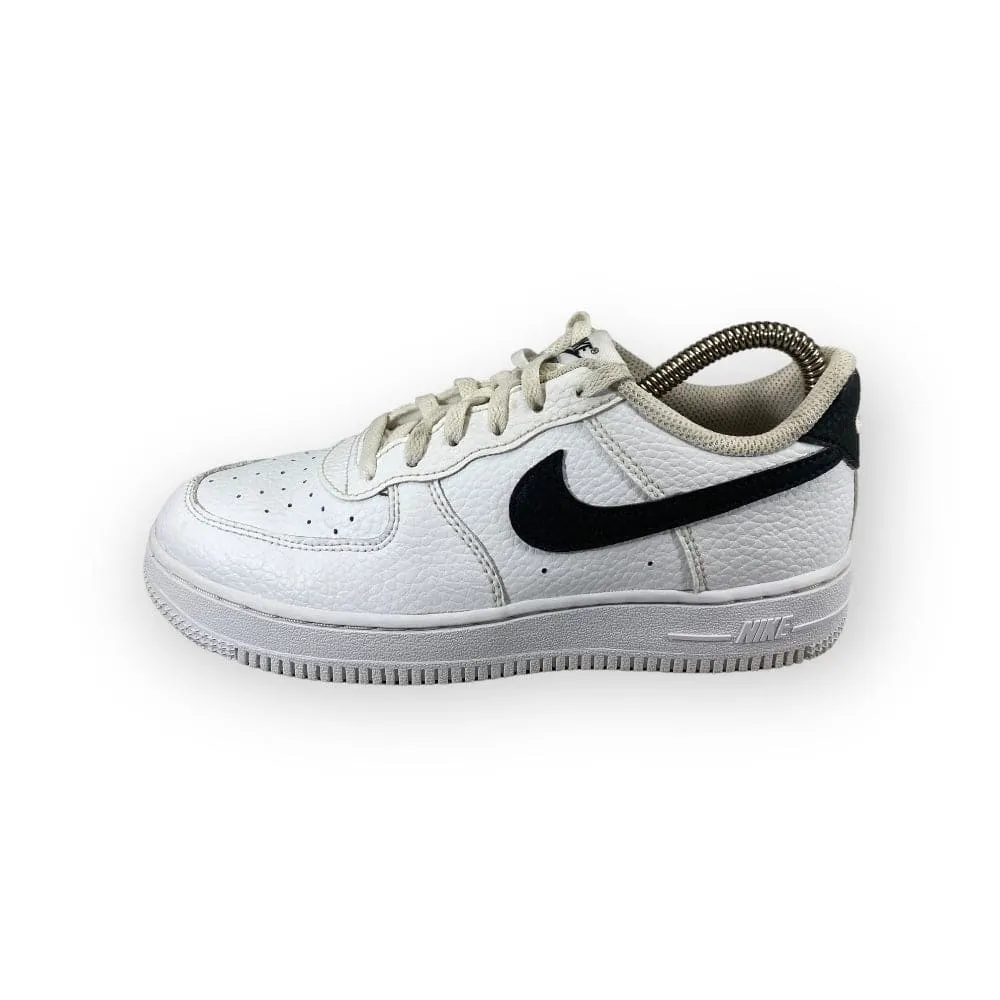 NIKE AIR FORCE 